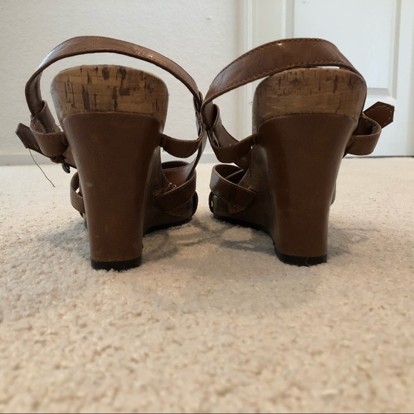 Aerosoles Brown 3inch Strappy Wedges - Picture 3 of 4